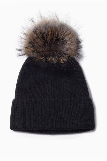 pom pom beanie black