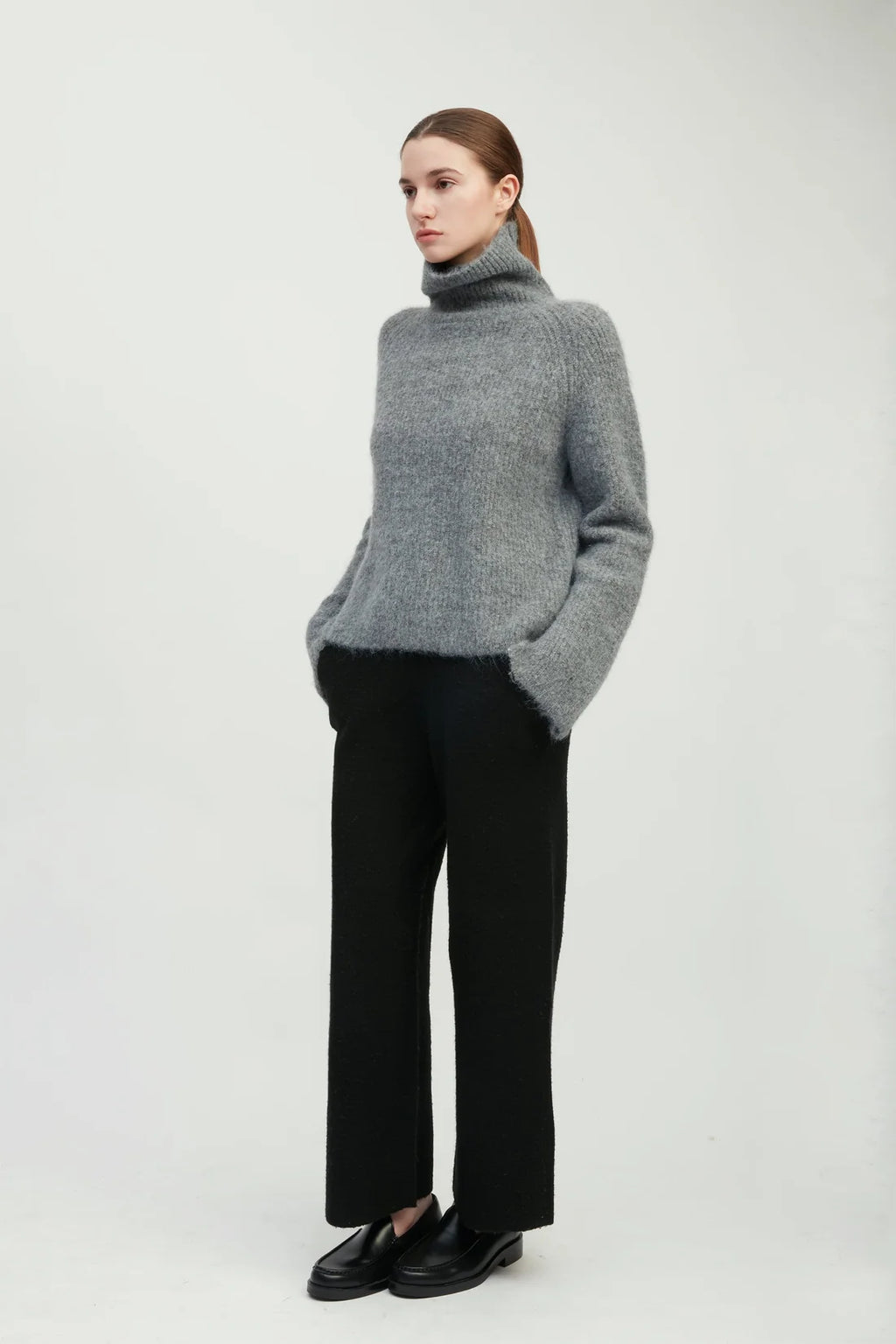 Mongul Soft Funnel Neck Sweater