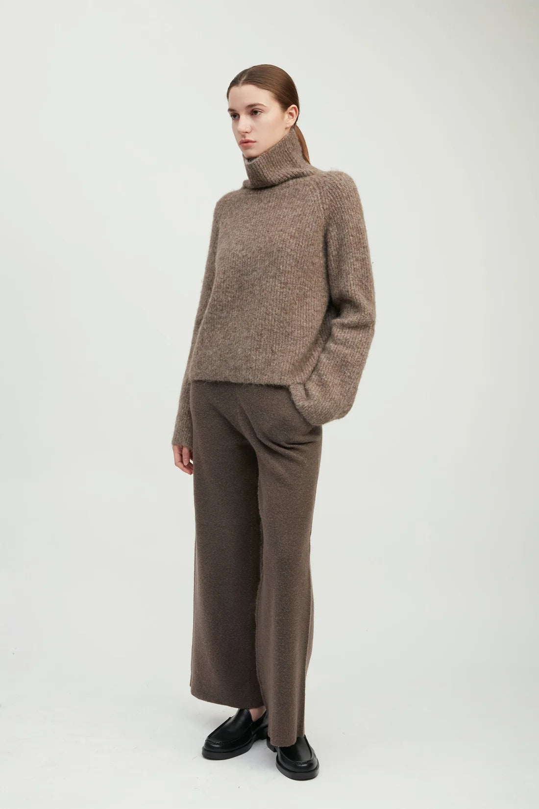 Mongul Soft Funnel Neck Sweater