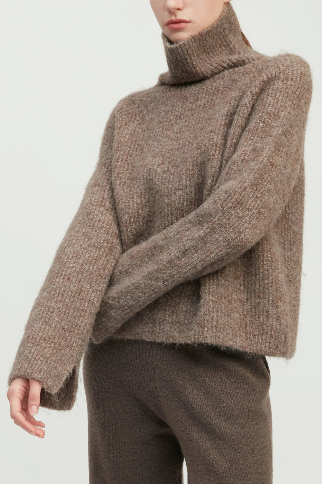 Mongul Soft Funnel Neck Sweater